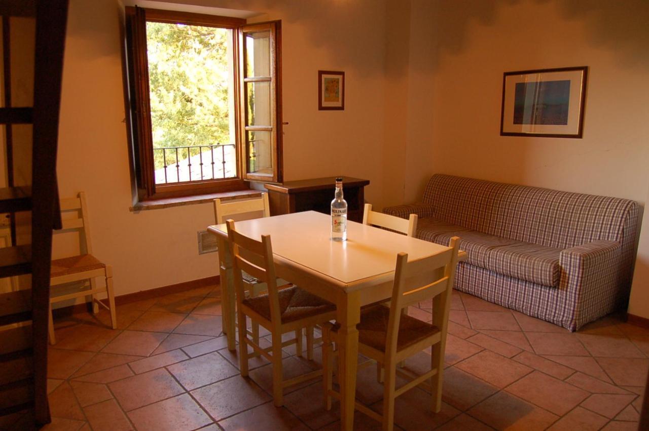 Agriturismo Il Palazzo Pergine Valdarno Buitenkant foto